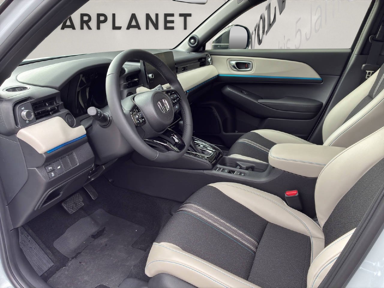 HONDA HR-V 1.5 i-MMD Advance Style Plus, Voll-Hybrid Benzin/Elektro, Vorführwagen, Automatik - 4