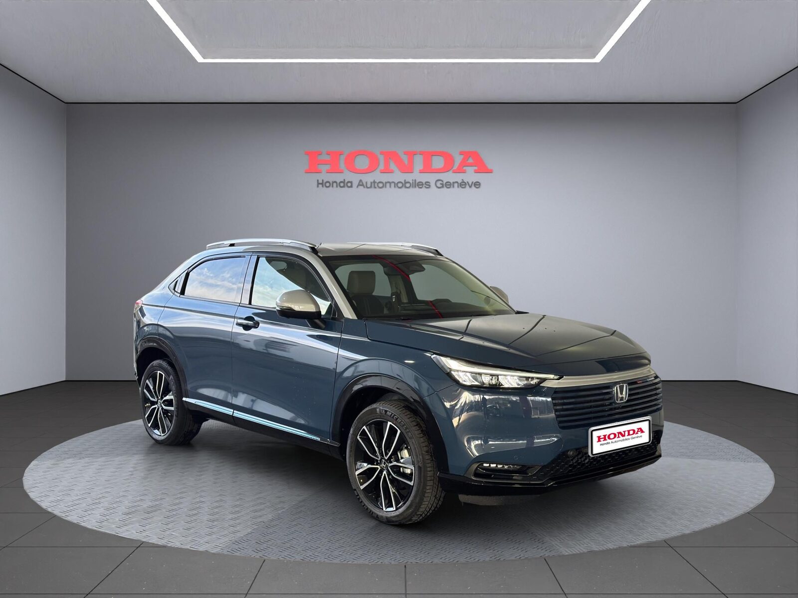 HONDA HR-V 1.5 i-MMD Advance Style, Full-Hybrid Petrol/Electric, Ex-demonstrator, Automatic - 2