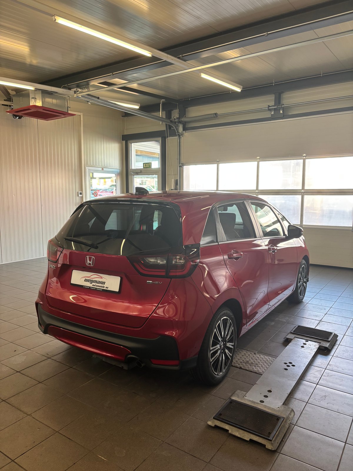 HONDA Jazz 1.5i-MMD Advance E-CVT, Voll-Hybrid Benzin/Elektro, Neuwagen, Automatik - 4
