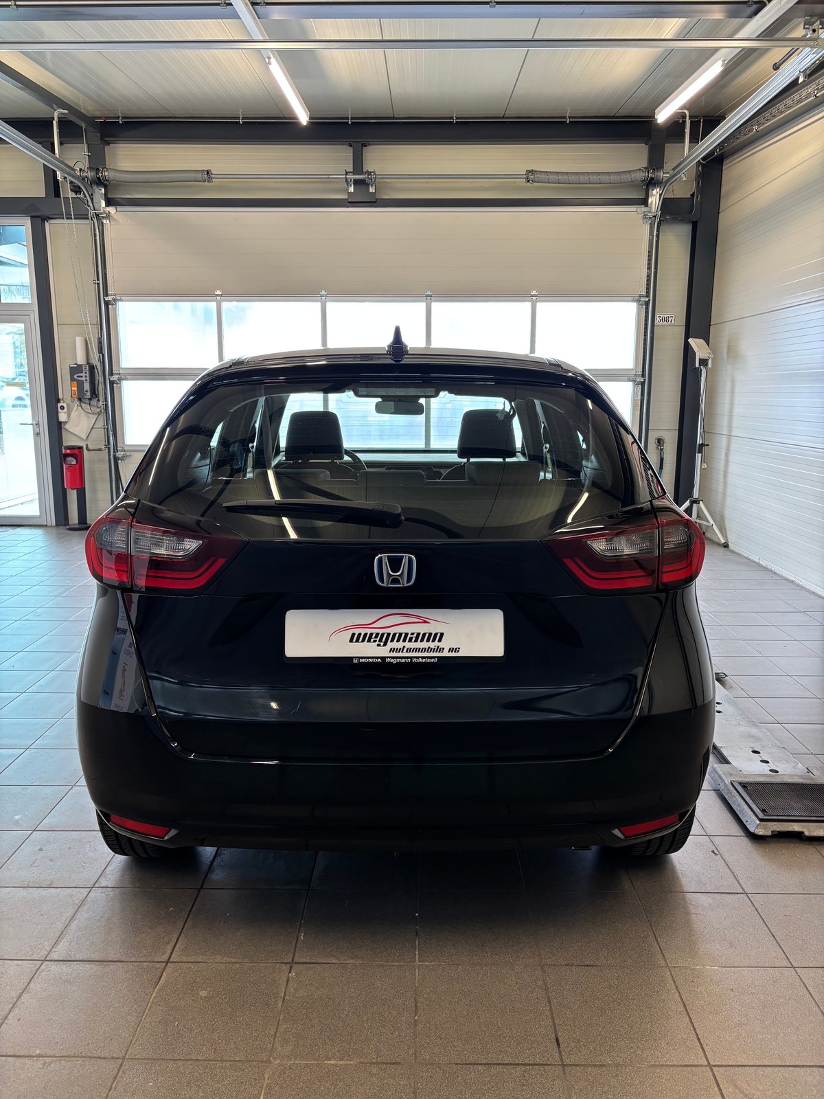 HONDA Jazz 1.5i-MMD Comfort E-CVT, Full-Hybrid Petrol/Electric, Second hand / Used, Automatic - 5