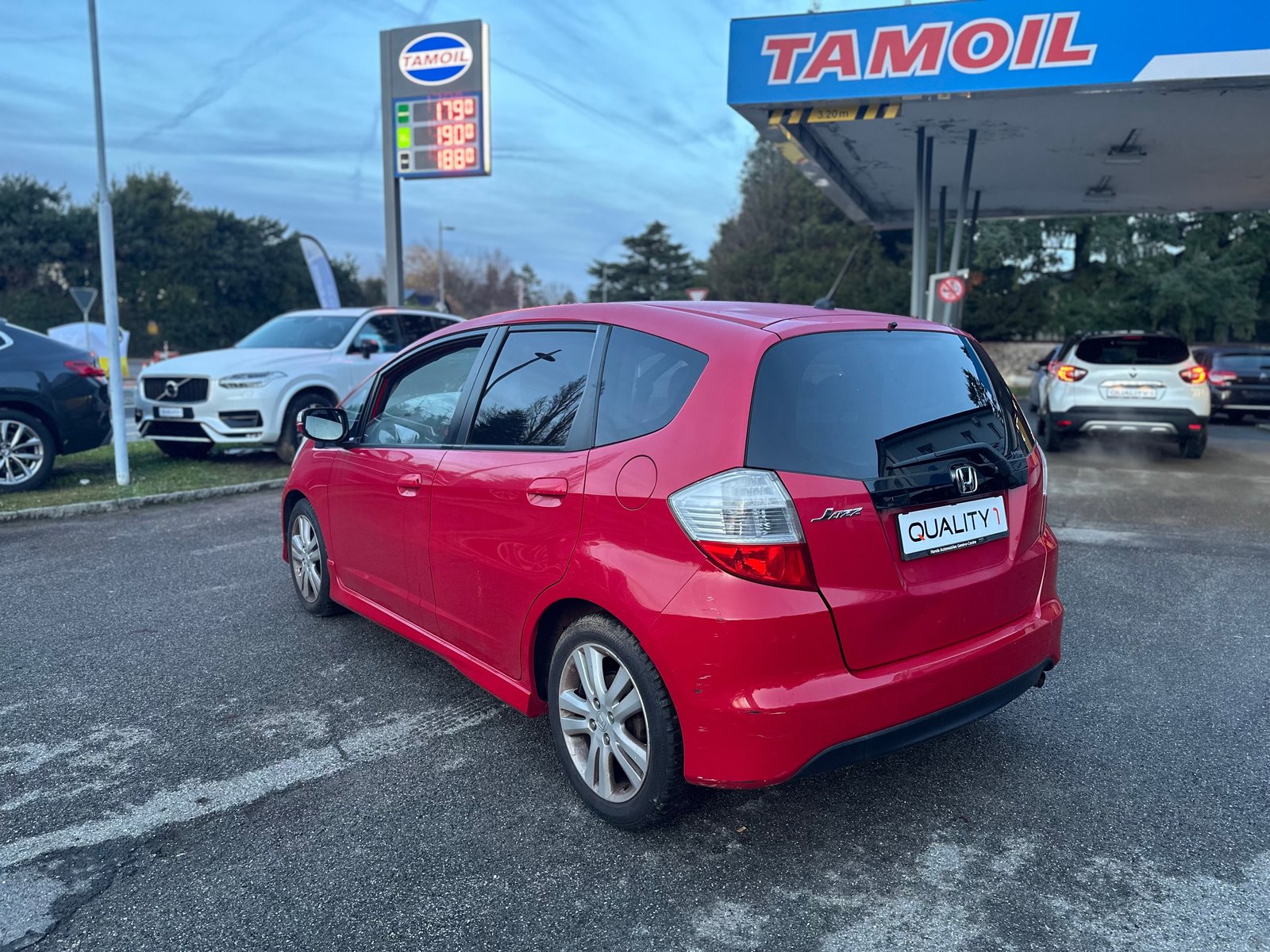 HONDA Jazz 1.4i Comfort i-Shift, Benzin, Occasion / Gebraucht, Automatik - 7