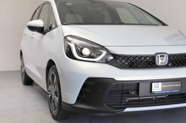 HONDA Jazz 1.5i-MMD Advance, Voll-Hybrid Benzin/Elektro, Occasion / Gebraucht, Automatik - 2