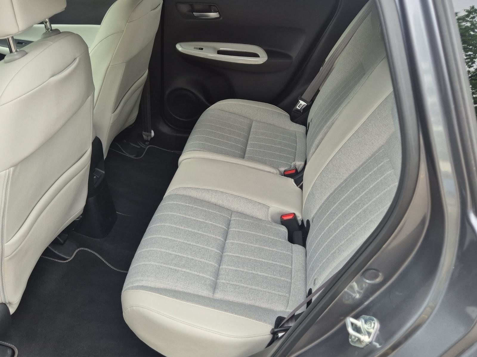 HONDA Jazz 1.5 i-MMD Executive, Full-Hybrid Petrol/Electric, Second hand / Used, Automatic - 7