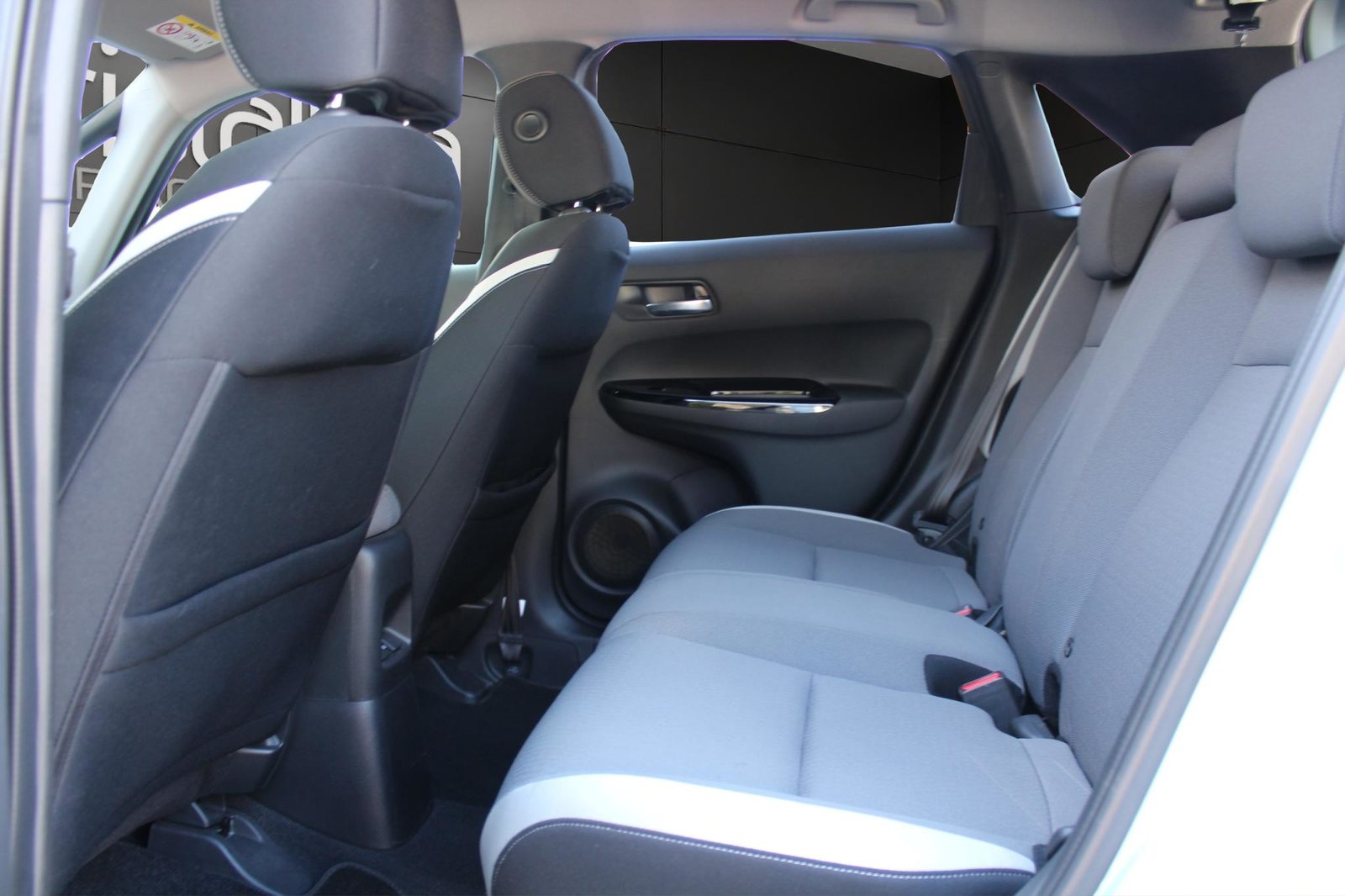 HONDA Jazz 1.5 i-MMD Crosstar Executive, Full-Hybrid Petrol/Electric, Second hand / Used, Automatic - 7