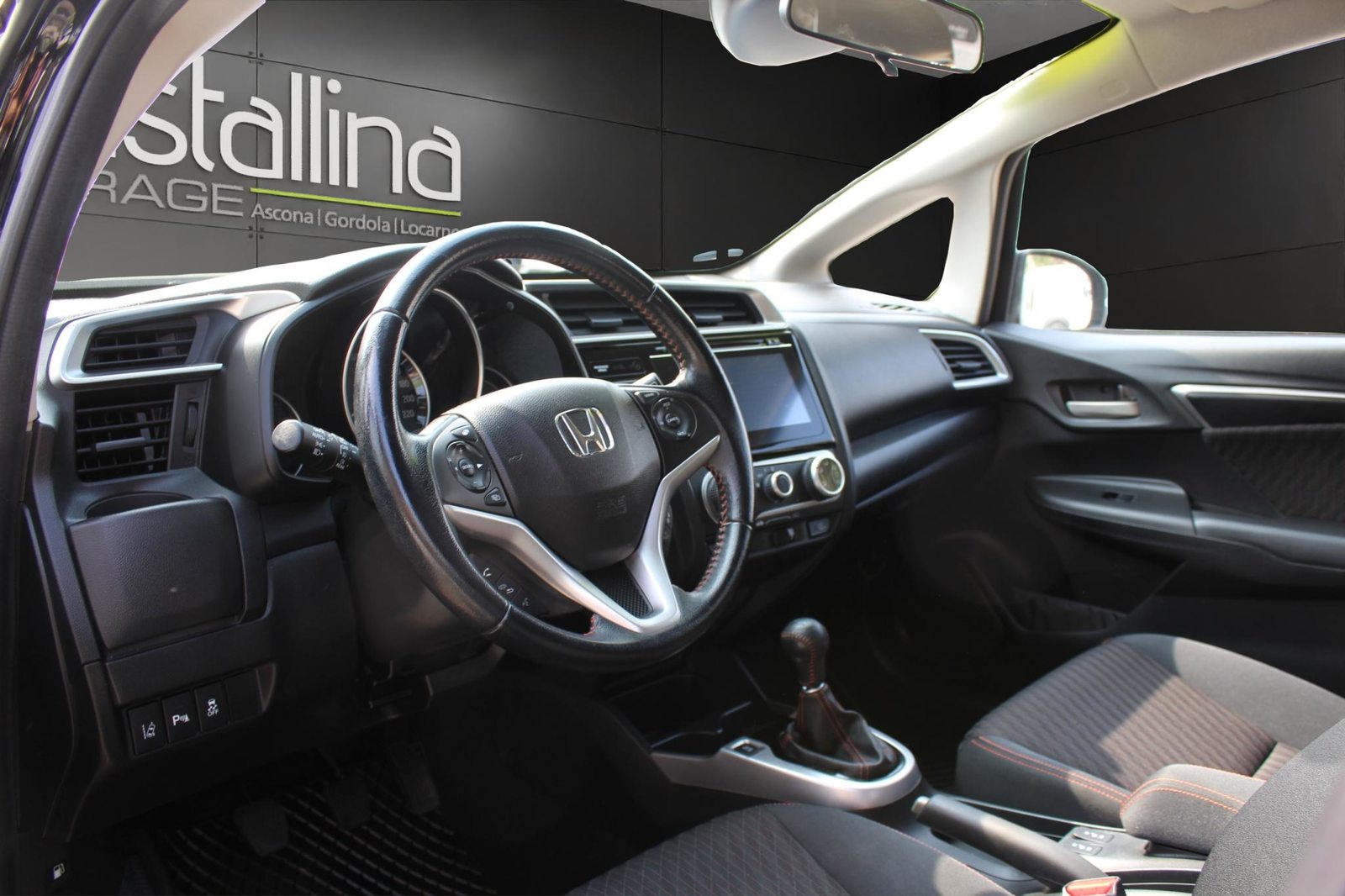 HONDA Jazz 1.5i Dynamic, Petrol, Second hand / Used, Manual - 7