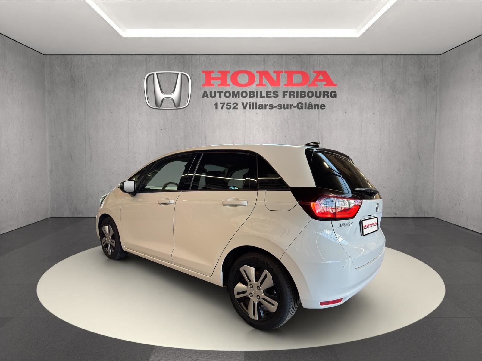 HONDA Jazz 1.5 i-MMD Executive, Full-Hybrid Petrol/Electric, Second hand / Used, Automatic - 5