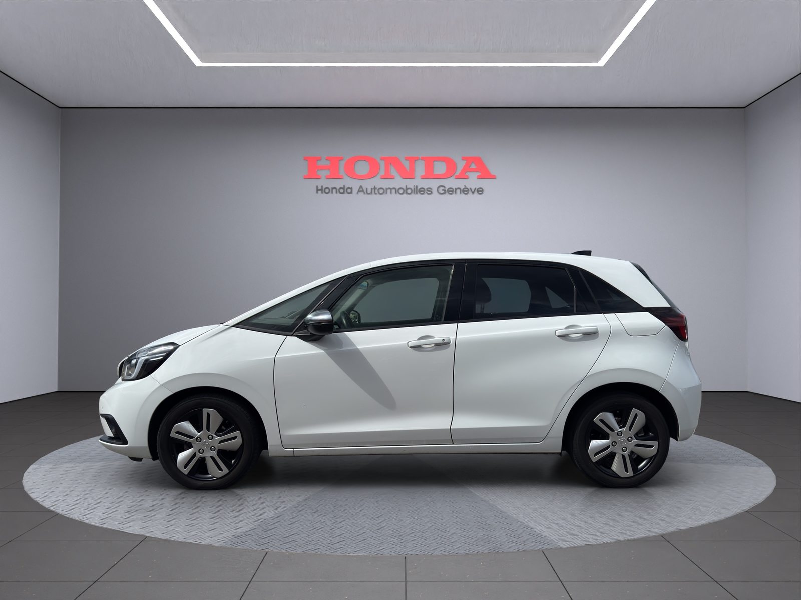 HONDA Jazz 1.5 i-MMD Executive, Full-Hybrid Petrol/Electric, Second hand / Used, Automatic - 5