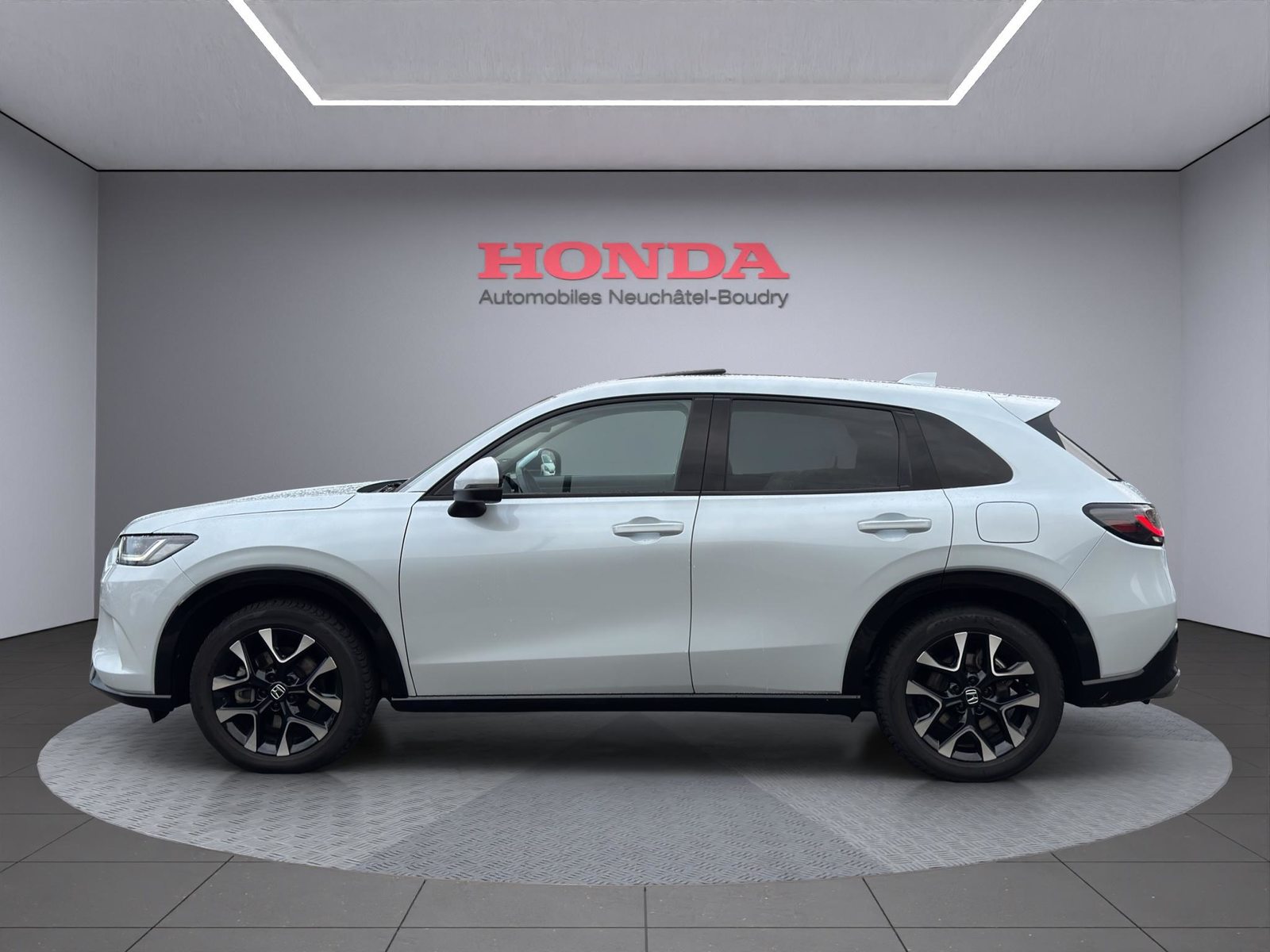 HONDA ZR-V 2.0 i-MMD Advance, Full-Hybrid Petrol/Electric, Second hand / Used, Automatic - 5