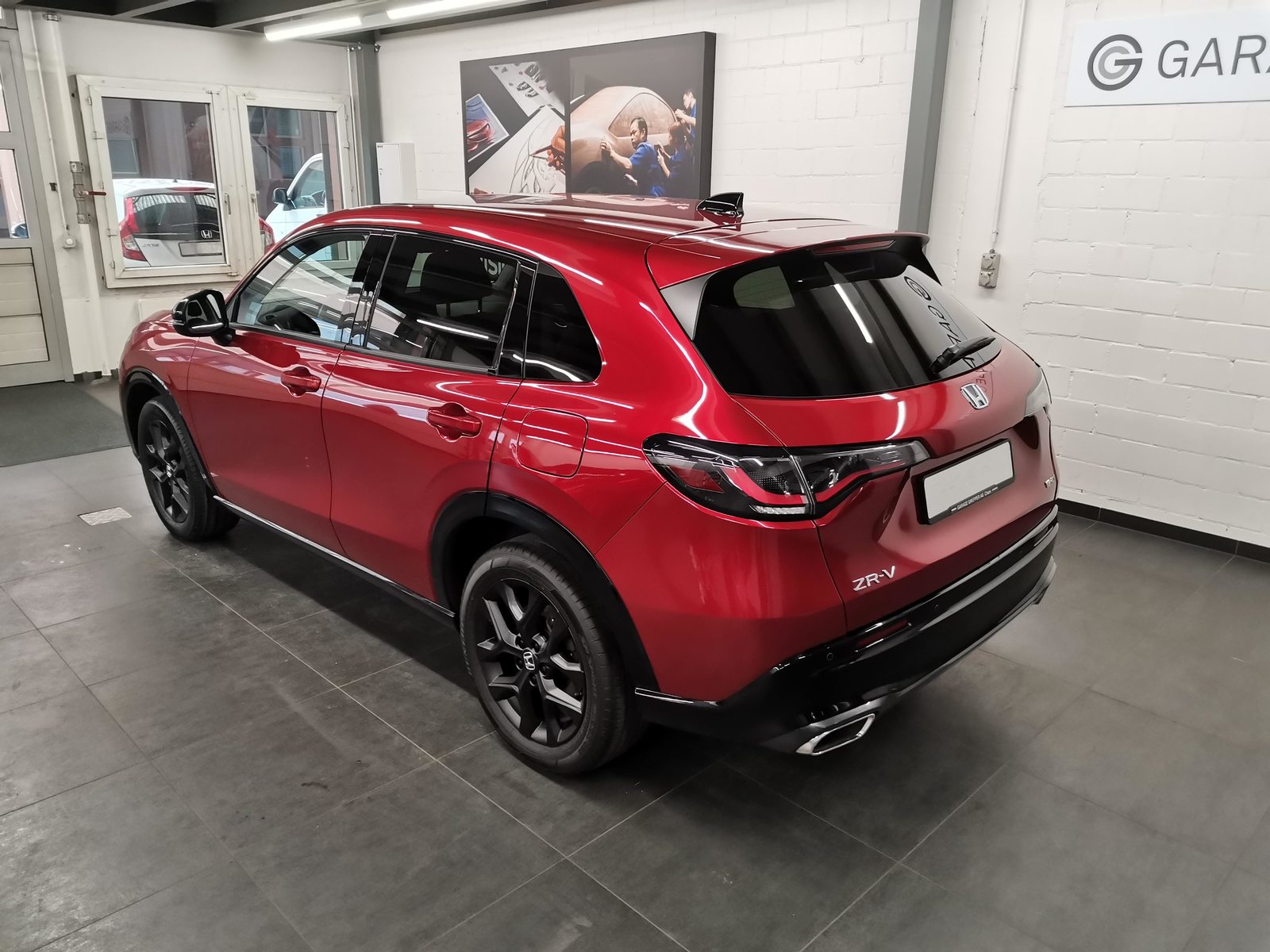 HONDA ZR-V 2.0 i-MMD Sport, Hybride Intégral Essence/Électricité, Occasion / Utilisé, Automatique - 4