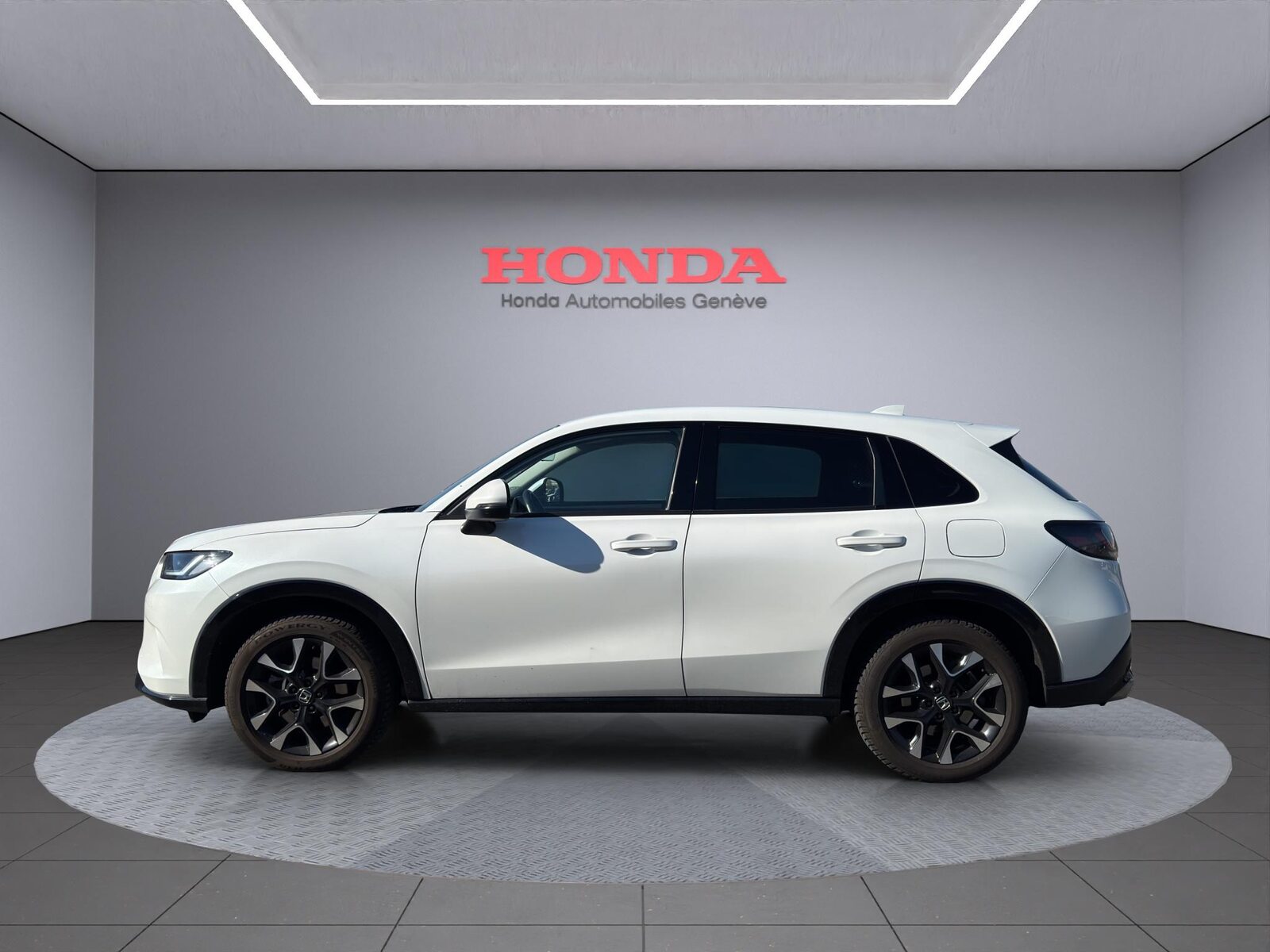 HONDA ZR-V 2.0 i-MMD Advance, Voll-Hybrid Benzin/Elektro, Occasion / Gebraucht, Automatik - 5