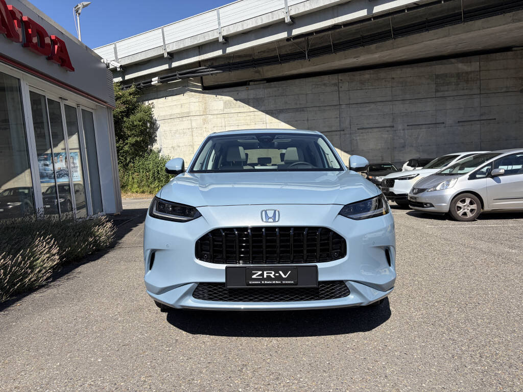 HONDA ZR-V 2.0 i-MMD Advance, Full-Hybrid Petrol/Electric, Ex-demonstrator, Automatic - 2