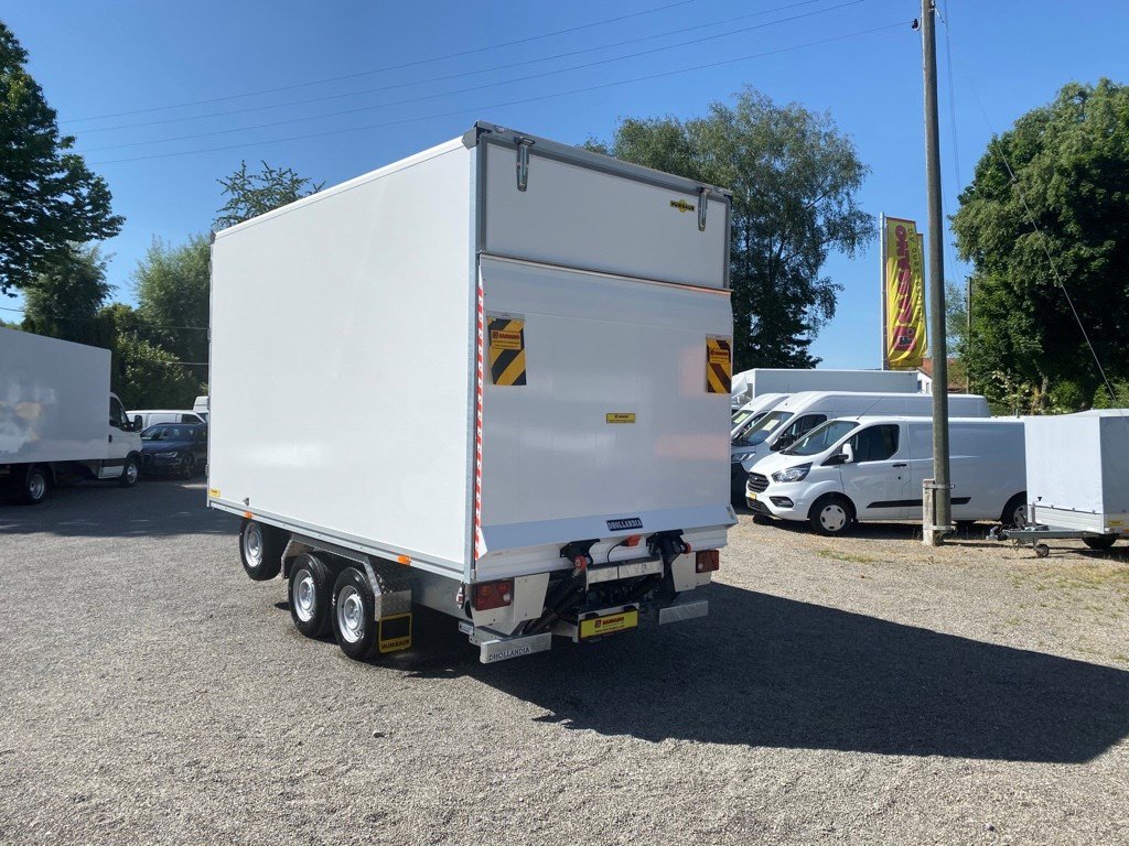 HUMBAUR HK 1625 Koffer mit Hebebühne / Durchladesystem, Neuwagen - 3