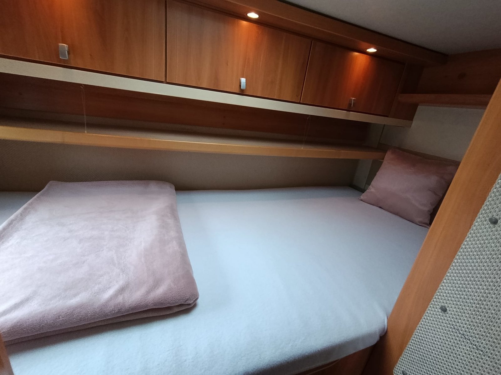 HYMER B504 *5.98 M Länge*Hubbett und Einzelbett*Solar Anlag, Diesel, Occasion / Gebraucht, Handschaltung - 4