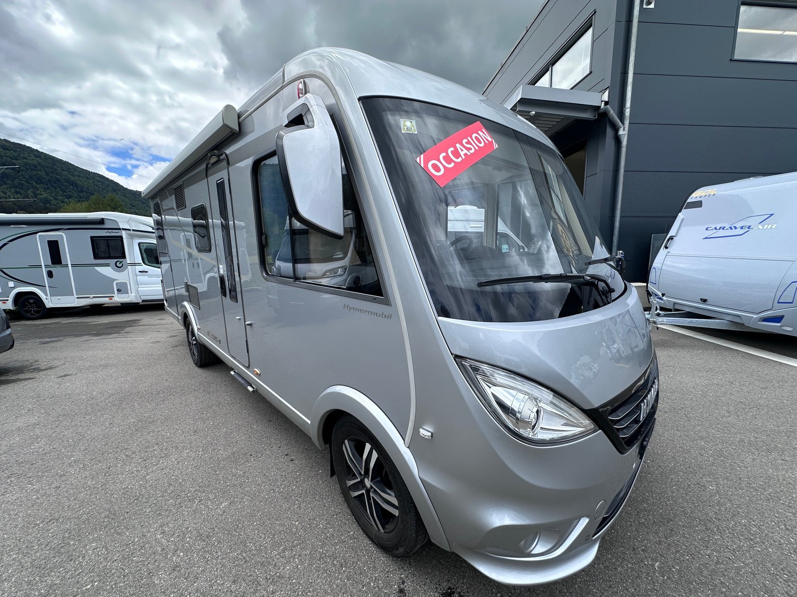 HYMER Exsis - i 588