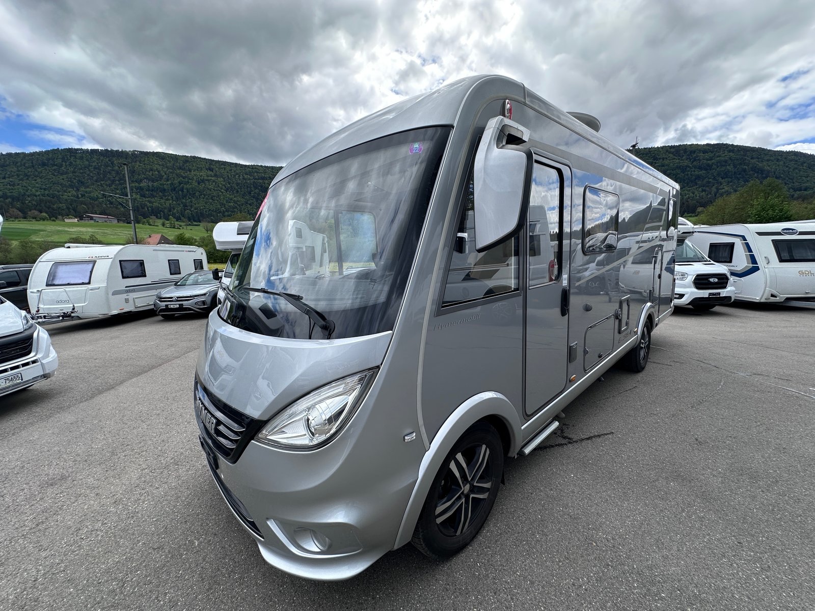 HYMER Exsis - i 588, Diesel, Occasion / Gebraucht, Automatik - 7