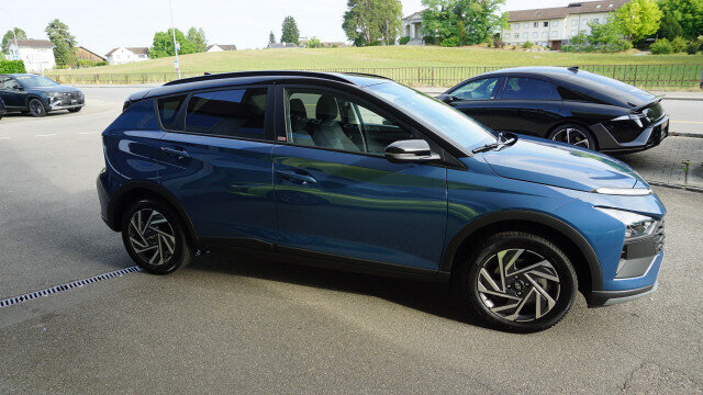 HYUNDAI Bayon 1.0 T-GDi AmpliaDCT, Auto nuove, Automatico - 3