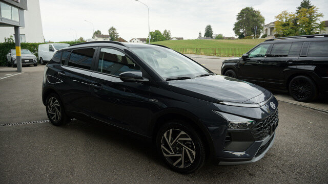 HYUNDAI Bayon 1.0 T-GDi AmpliaDCT, Occasion / Gebraucht, Automatik - 4