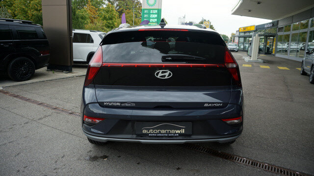 HYUNDAI Bayon 1.0 T-GDi AmpliaDCT, Occasion / Gebraucht, Automatik - 6