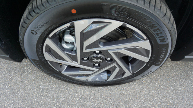 HYUNDAI Bayon 1.0 T-GDi AmpliaDCT, Ex-demonstrator, Automatic - 7