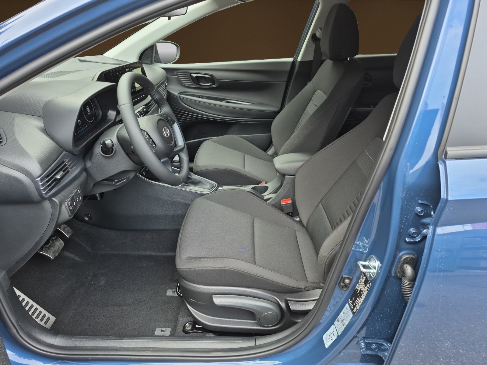 HYUNDAI Bayon 1.0 T-GDi Amplia Safety Pack, Petrol, Pre-registered new car, Automatic - 6