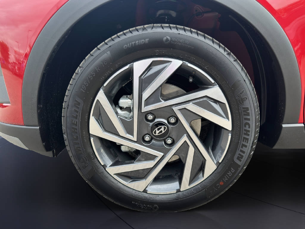 HYUNDAI BAYON 1.0 T-GDi 100 Amplia Safe Tec, Essence, Voiture nouvelle, Automatique - 7