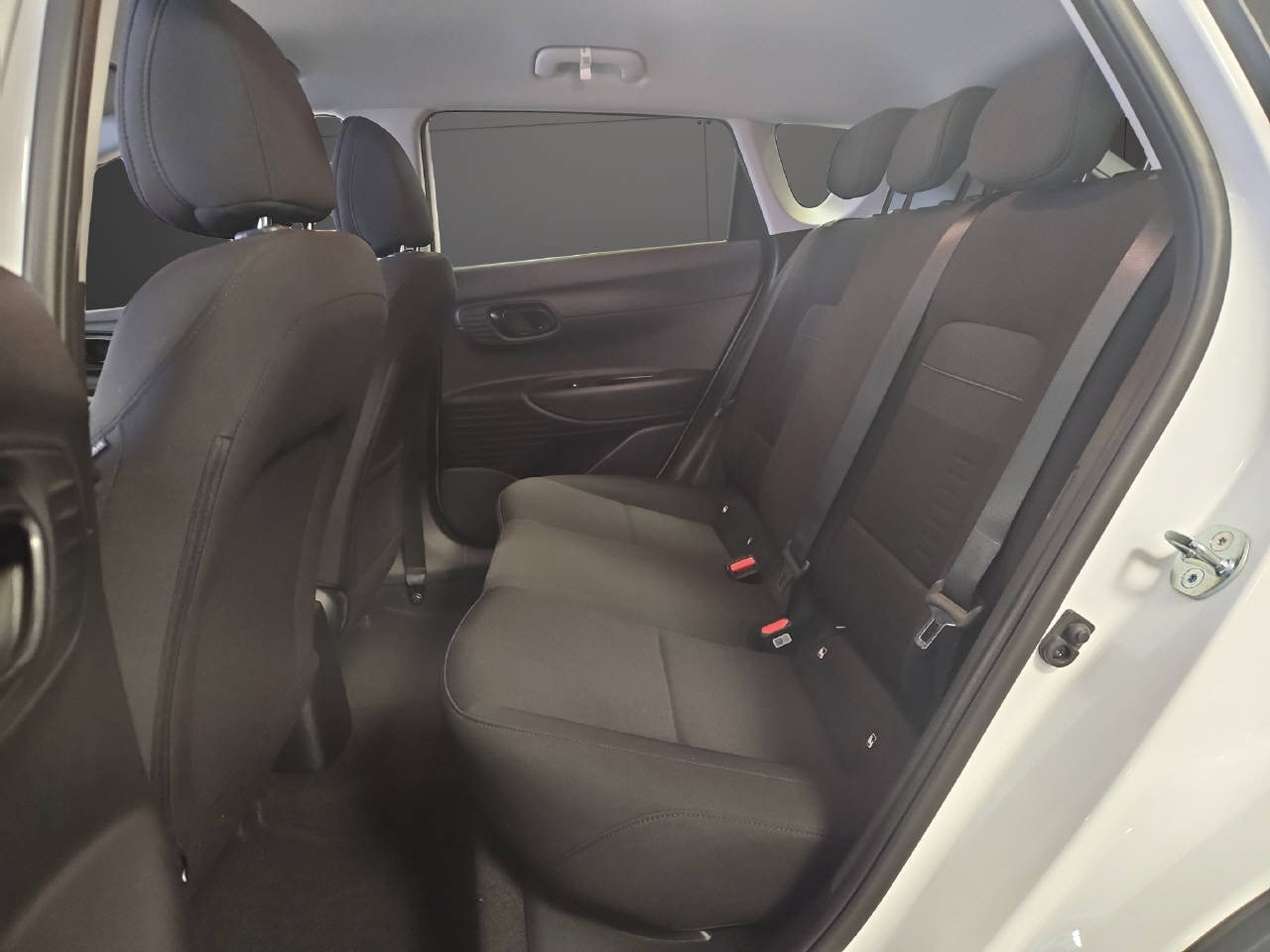 HYUNDAI Bayon 1.0 T-GDi Origo, Petrol, New car, Automatic - 4