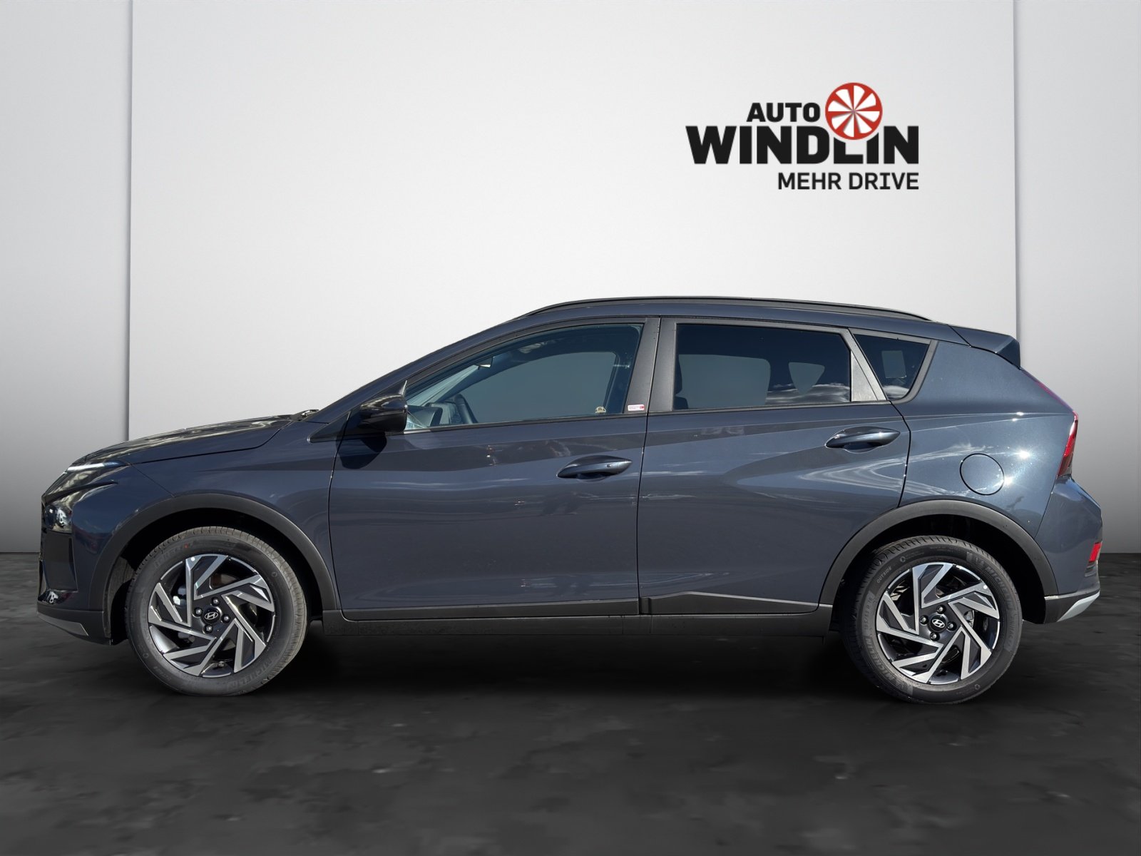 HYUNDAI Bayon 1.0 T-GDi Amplia SafeTec, Petrol, New car, Automatic - 4