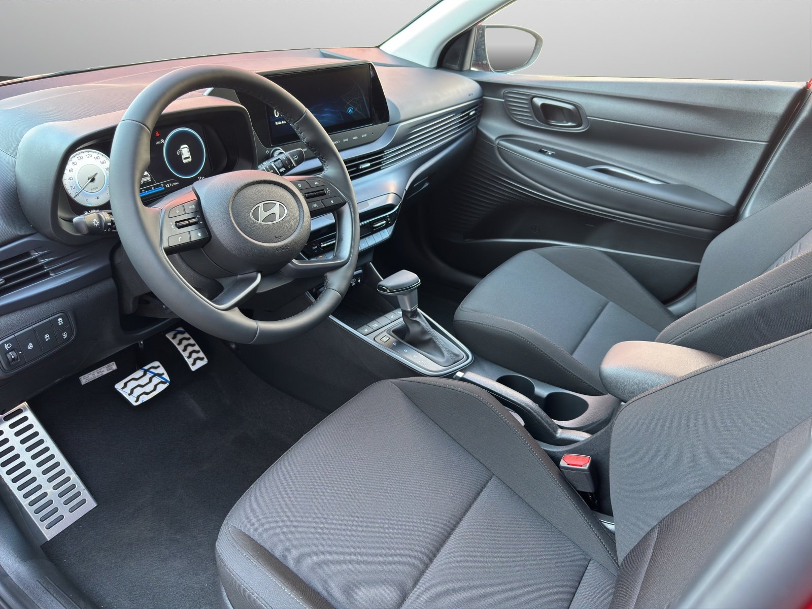 HYUNDAI Bayon 1.0 T-GDi Amplia Safety Pack, Essence, Voiture nouvelle, Automatique - 6