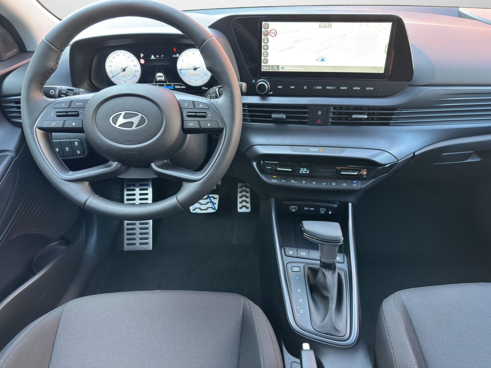 HYUNDAI Bayon 1.0 T-GDi Amplia Safety Pack, Essence, Voiture nouvelle, Automatique - 7