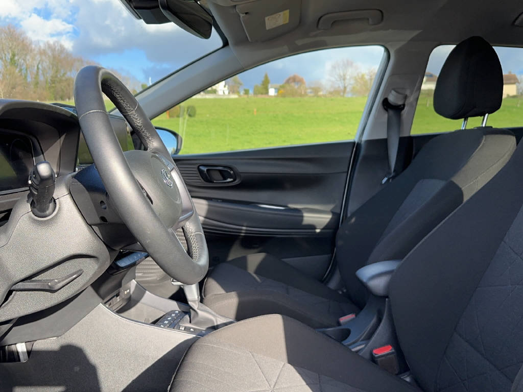 HYUNDAI Bayon 1.0 T-GDi Vertex, Mild-Hybrid Benzin/Elektro, Occasion / Gebraucht, Automatik - 7