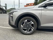 HYUNDAI Bayon 1.0 T-GDi 120 Amplia, Mild-Hybrid Petrol/Electric, Second hand / Used, Manual - 6