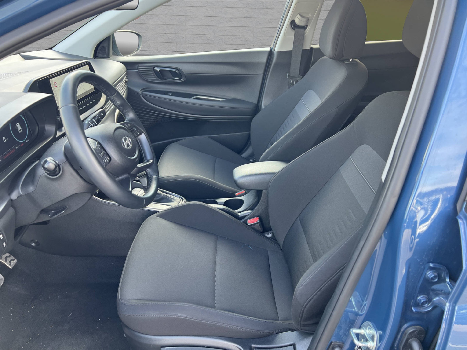 HYUNDAI Bayon 1.0 T-GDi Amplia, Essence, Voiture de démonstration, Automatique - 6