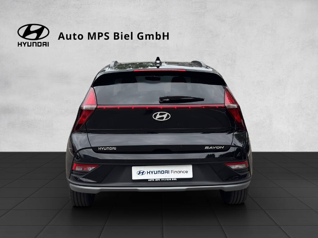 HYUNDAI Bayon 1.0 T-GDi Amplia, Petrol, Ex-demonstrator, Automatic - 5