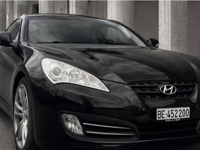 HYUNDAI Genesis Coupé 2.0 T, Petrol, Second hand / Used, Automatic