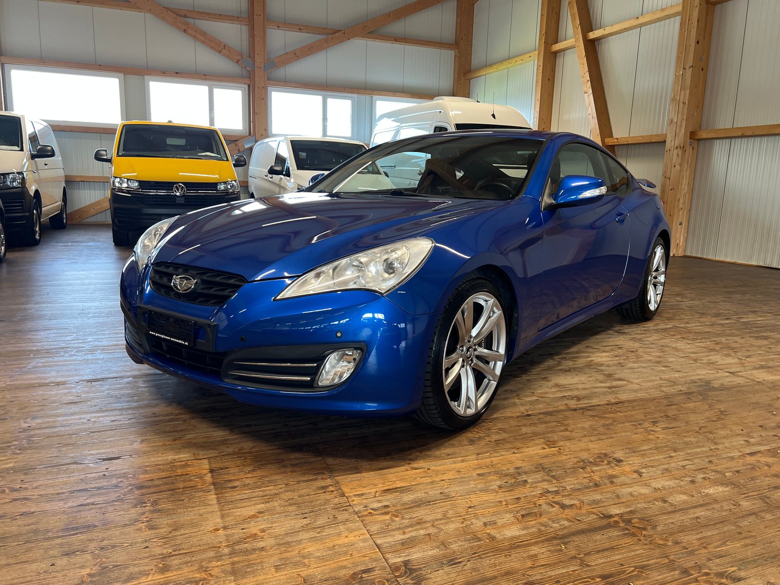 HYUNDAI Genesis 2.0 Turbo