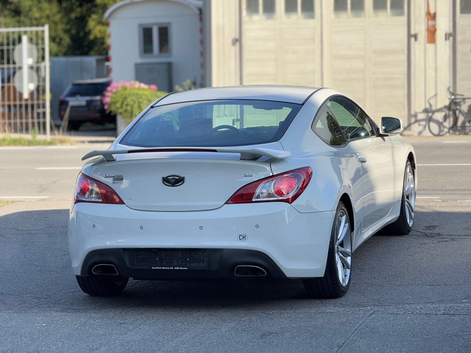 HYUNDAI Genesis 3.8 V6 Automatic, Benzin, Occasion / Gebraucht, Automat - 5