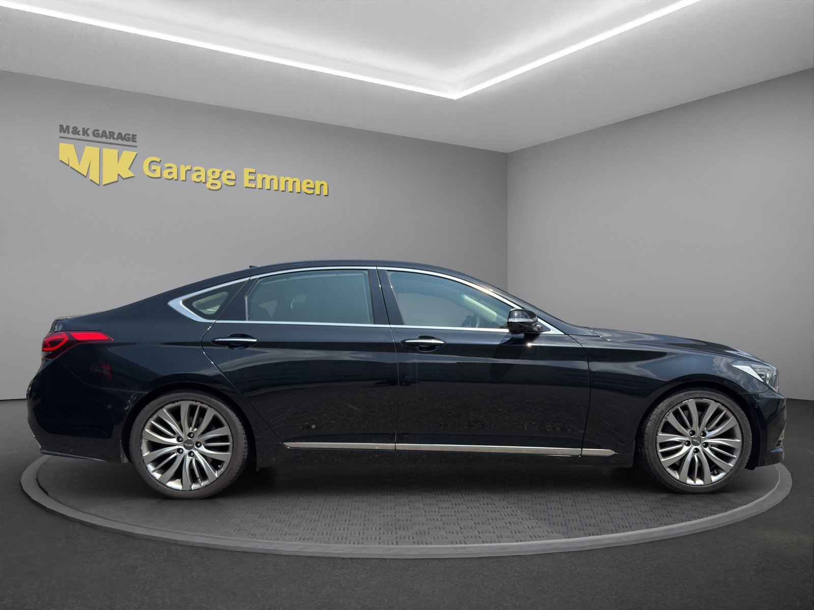 HYUNDAI GENESIS 3.8i, Petrol, Second hand / Used, Automatic - 6
