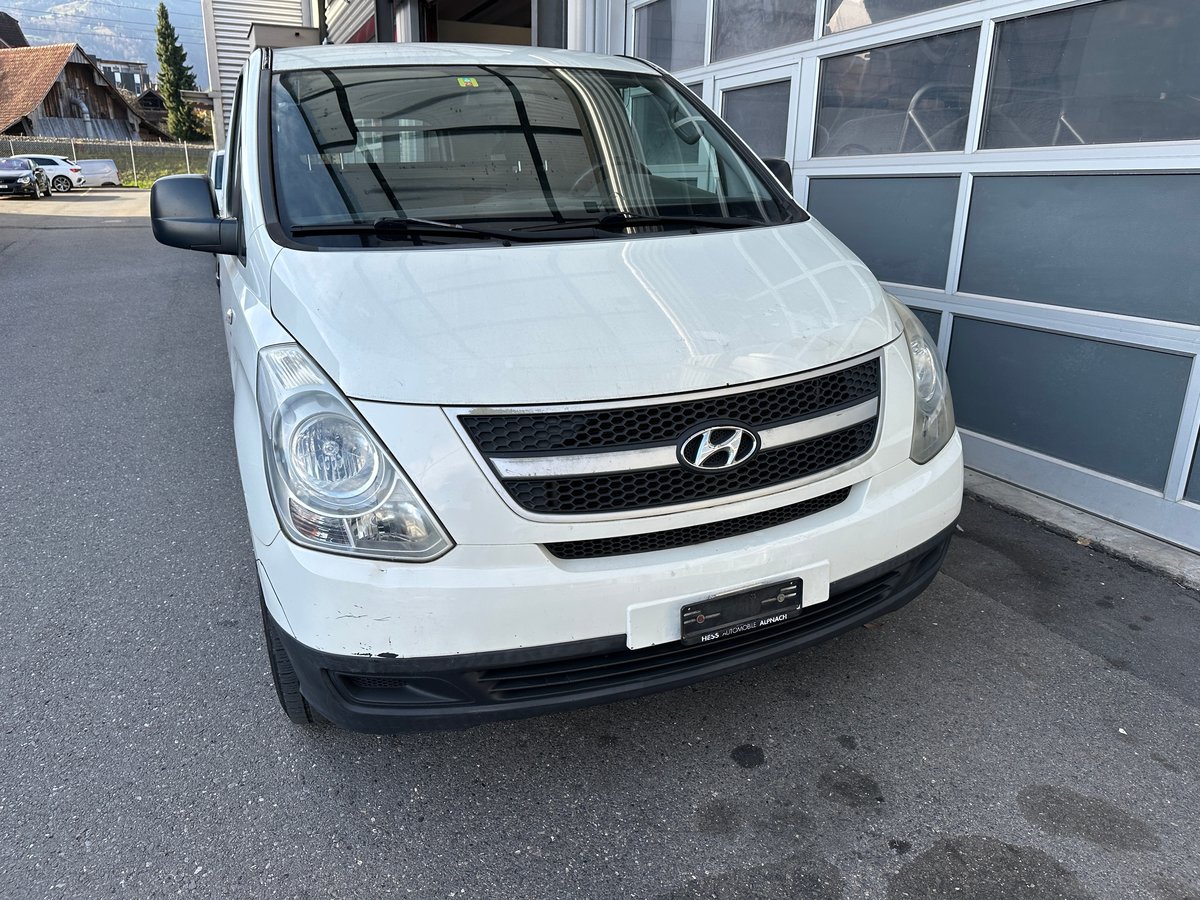 HYUNDAI H-1 Cargo 2.5 CRDi LP 6-Türen / Portes / Porte, Diesel, Occasion / Utilisé, Manuelle - 2