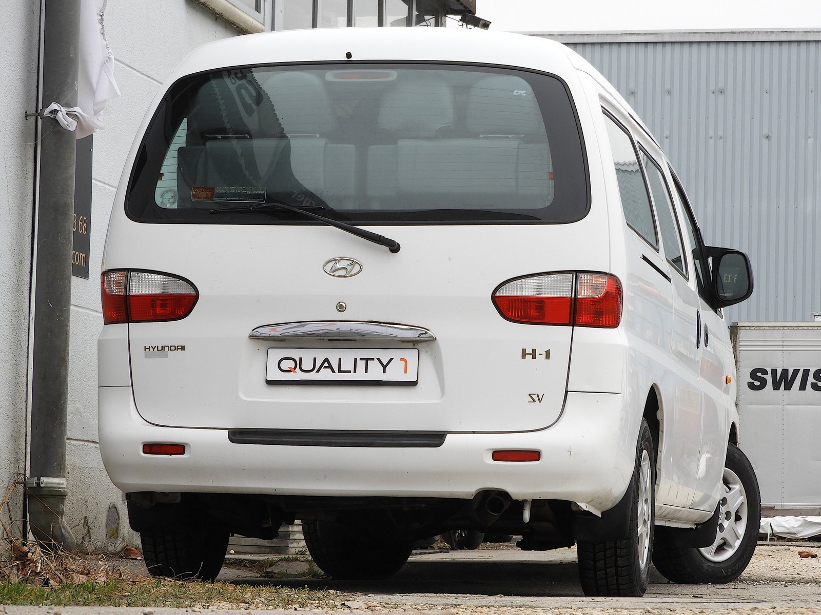 HYUNDAI H-1 2.4 3Van I CH FZ I 3 Erwachsene Plätze I 17 Kin, Benzin, Occasion / Gebraucht, Handschaltung - 4