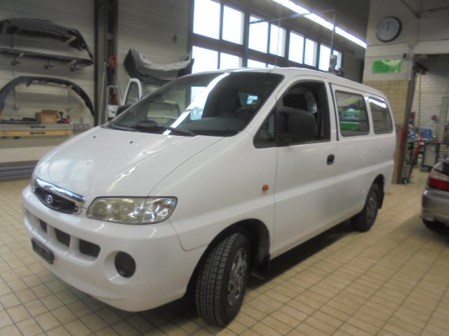 HYUNDAI H-1 2.4 135