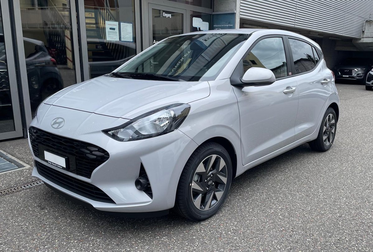 HYUNDAI i10 1.2 Amplia AMT5