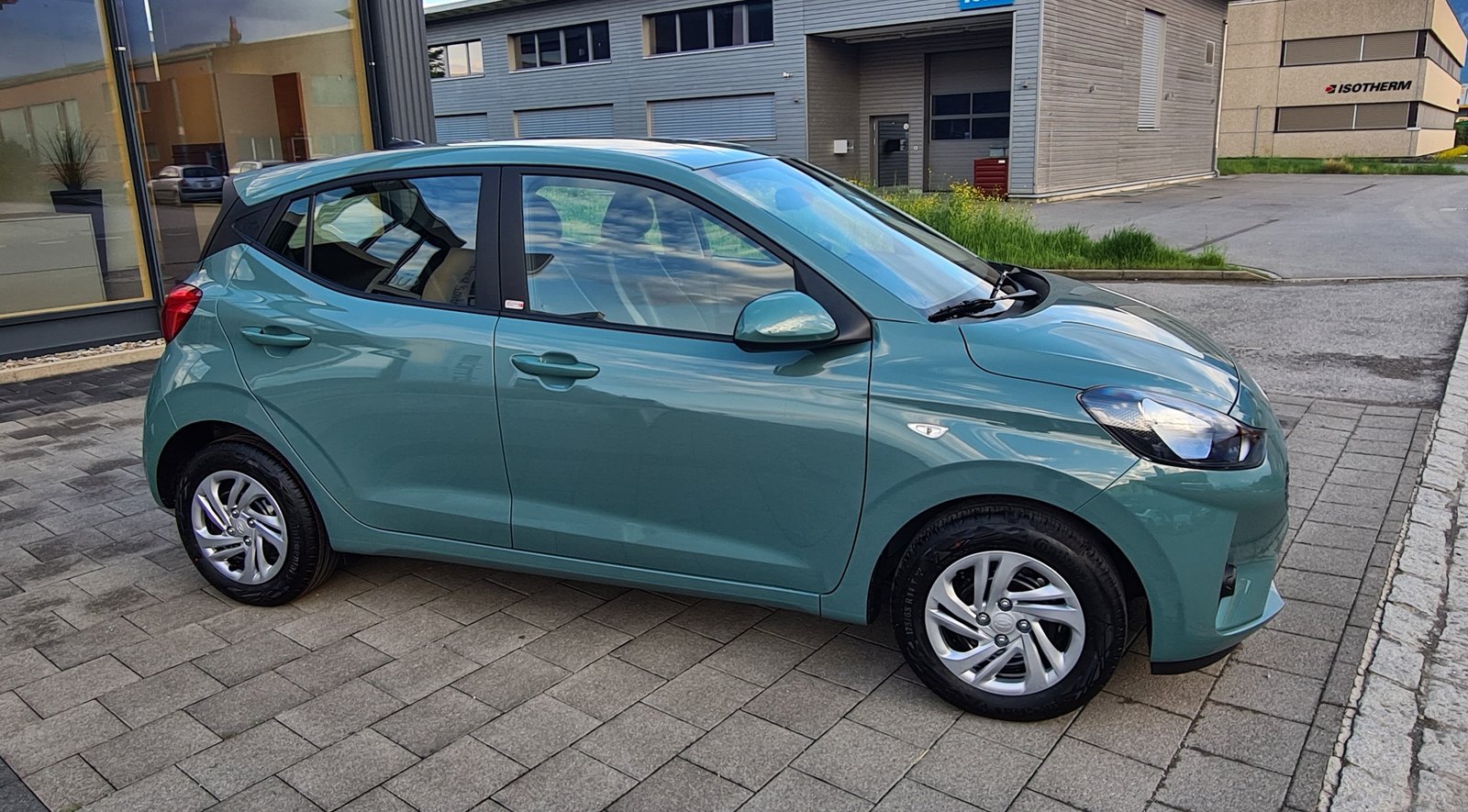 HYUNDAI i10 1.0 Origo Aut., Benzin, Neuwagen, Automat - 3