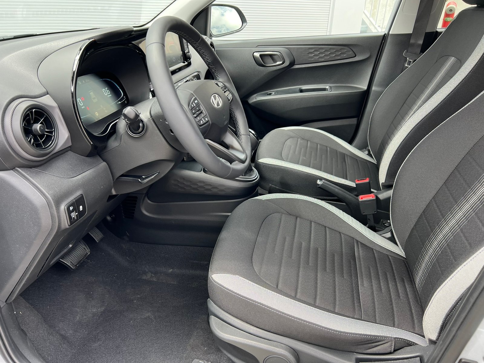 HYUNDAI i10 1.2 Amplia Aut., Benzina, Auto nuove, Automatico - 7