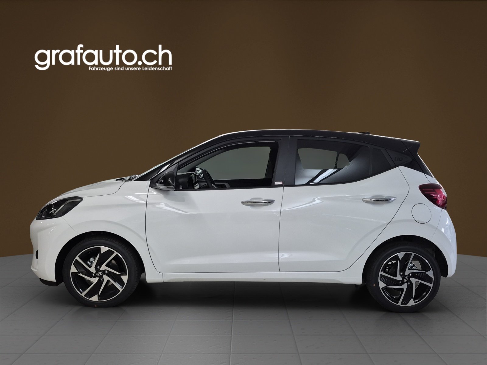 HYUNDAI i10 1.2 Vertex Two Tone