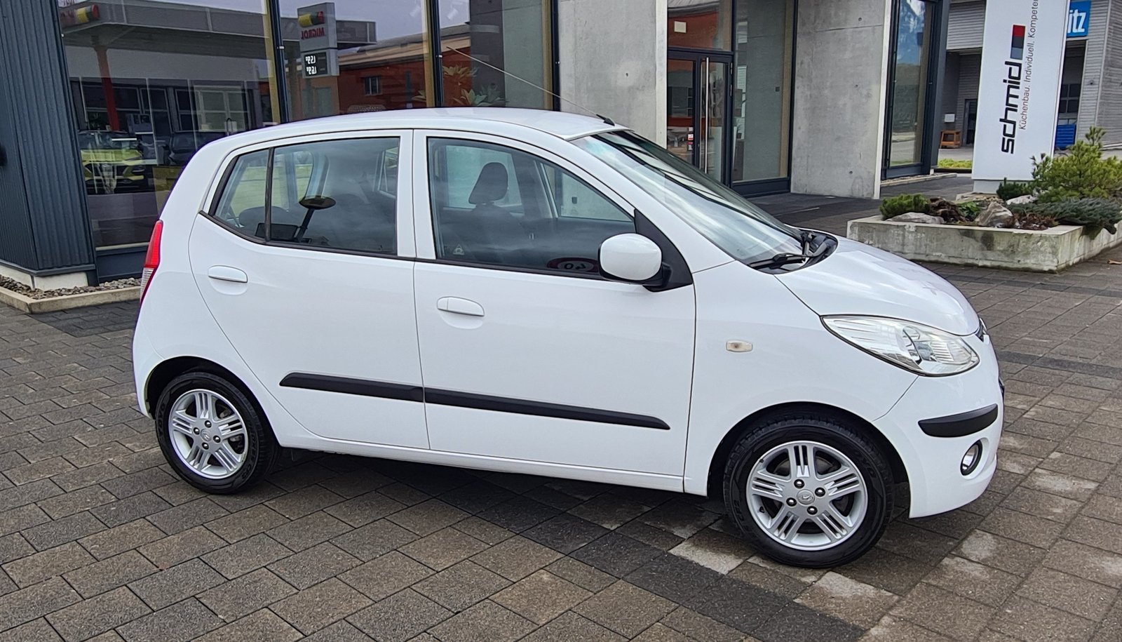 HYUNDAI i10 1.2 Style, Benzin, Occasion / Gebraucht, Handschaltung - 3