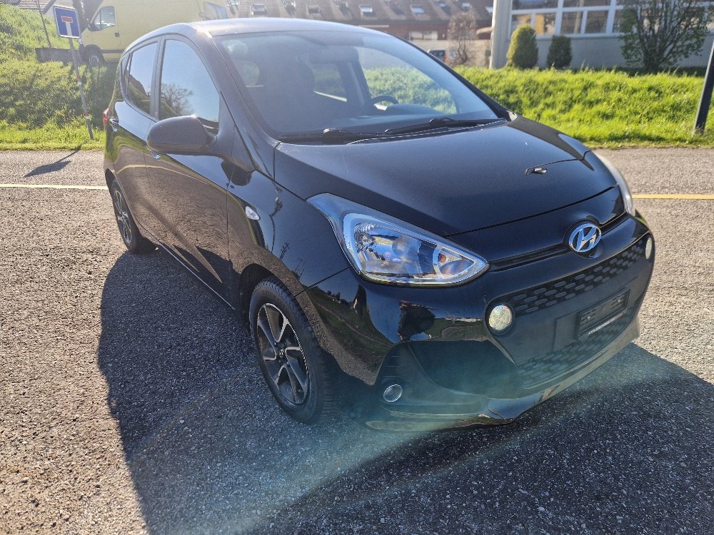 HYUNDAI i10 1.2 Amplia Automatic, Essence, Occasion / Utilisé, Automatique - 5