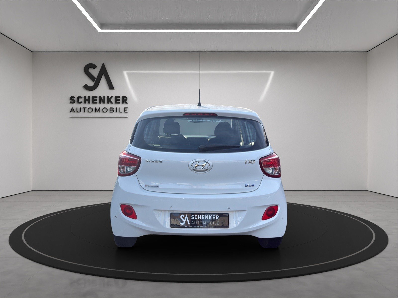 HYUNDAI i10 1.0 Amplia, Petrol, Second hand / Used, Manual - 4