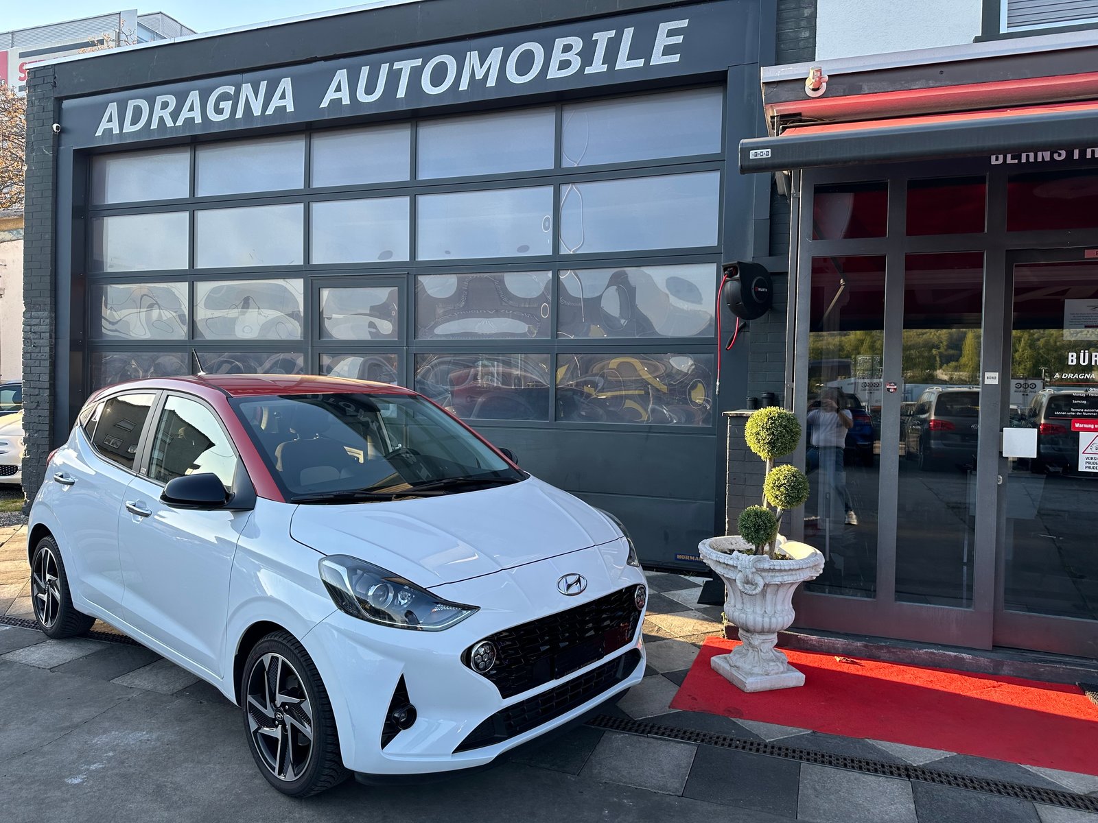 HYUNDAI i10 1.2 Launch Plus Automat, Essence, Occasion / Utilisé, Automatique - 3