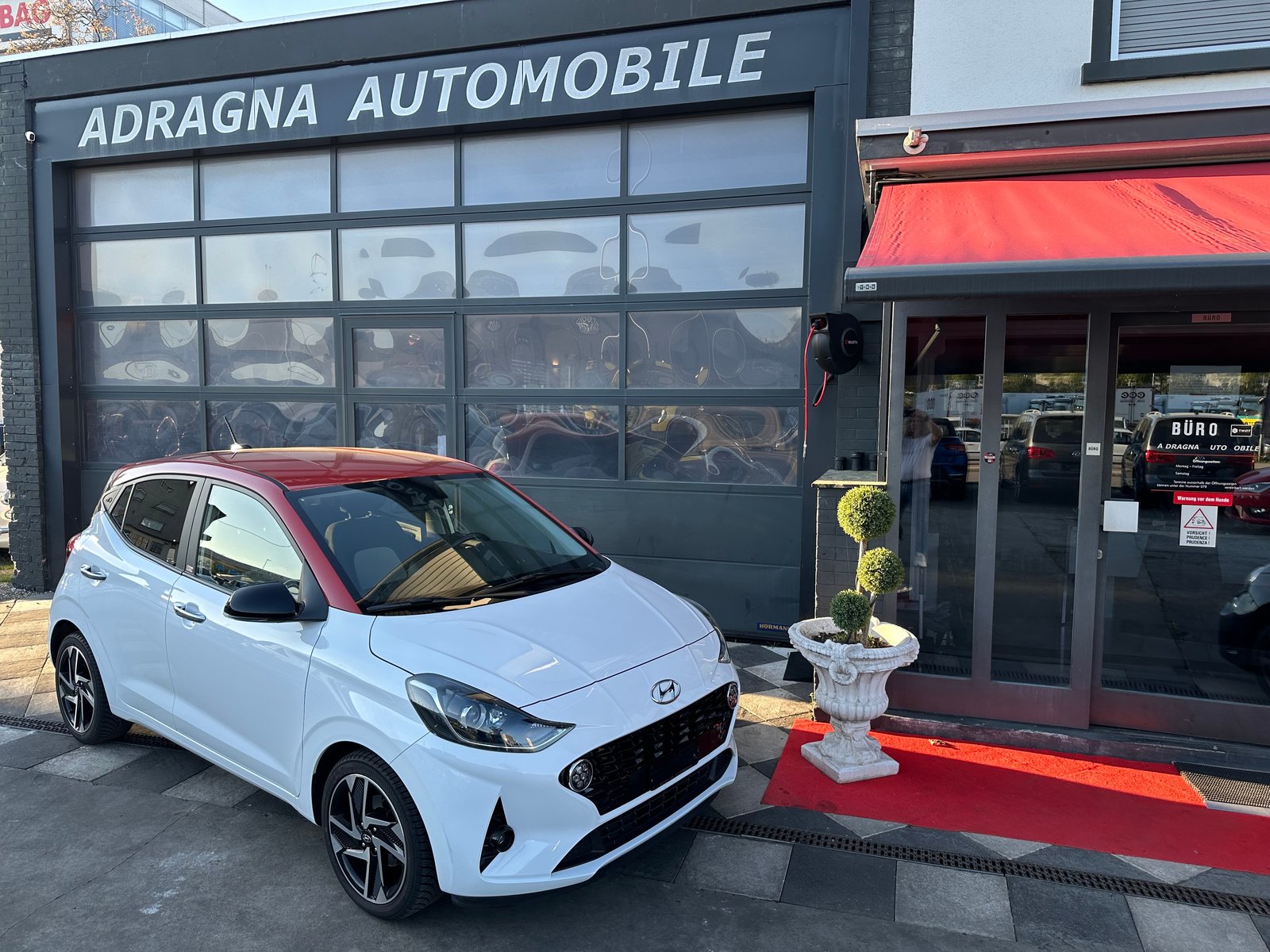HYUNDAI i10 1.2 Launch Plus Automat, Essence, Occasion / Utilisé, Automatique - 4