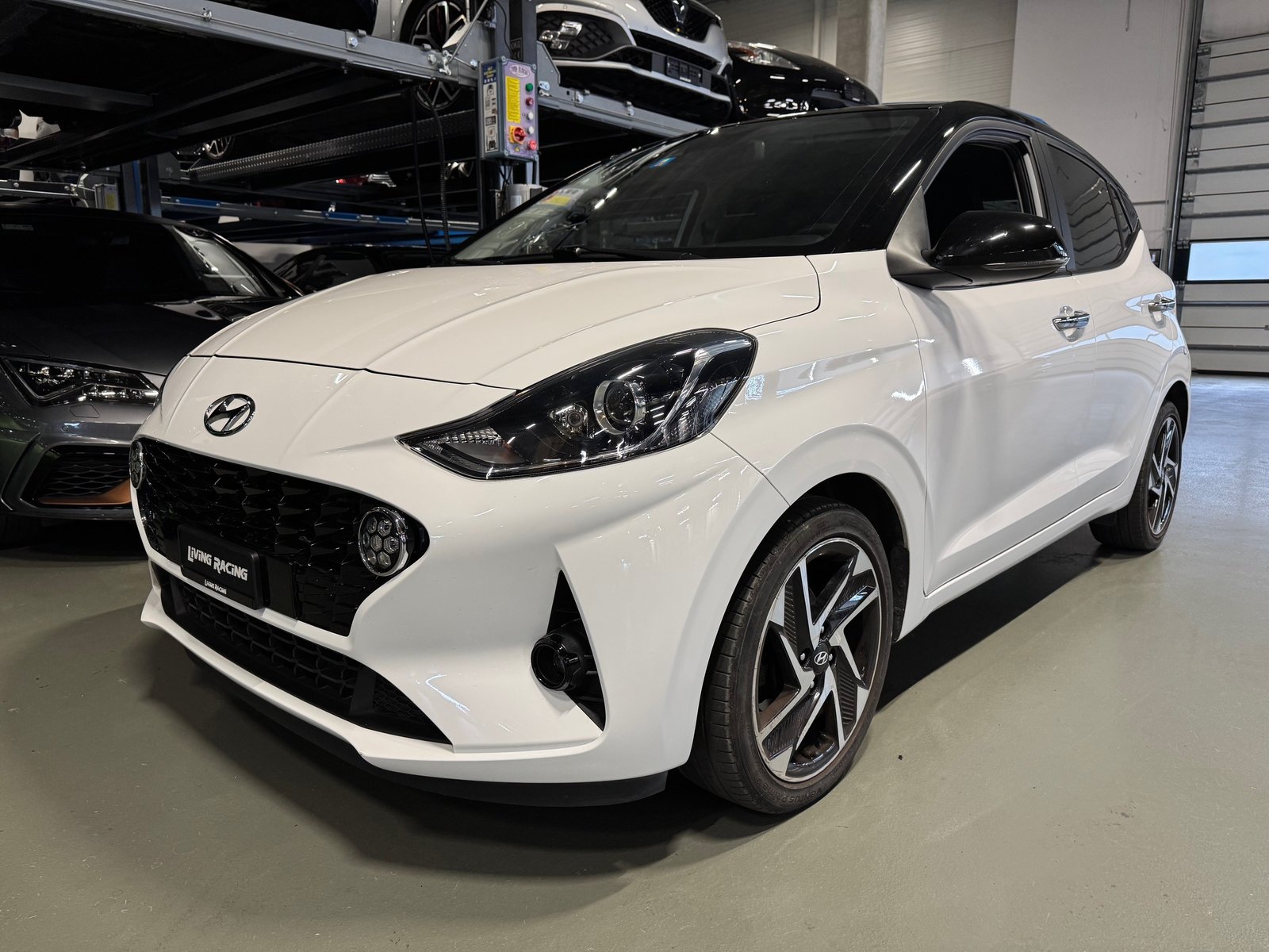 HYUNDAI i10 1.2 Launch Plus Automat, Essence, Occasion / Utilisé, Automatique - 2